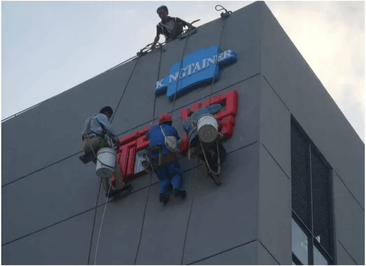 高空作业安全及器材讨论-陕西上秦能建工程有限公司